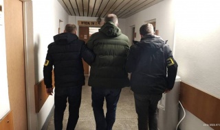 Areszt dla starosty pajęczańskiego. Są też zarzuty dla pozostałych zatrzymanych w aferze korupcyjnej