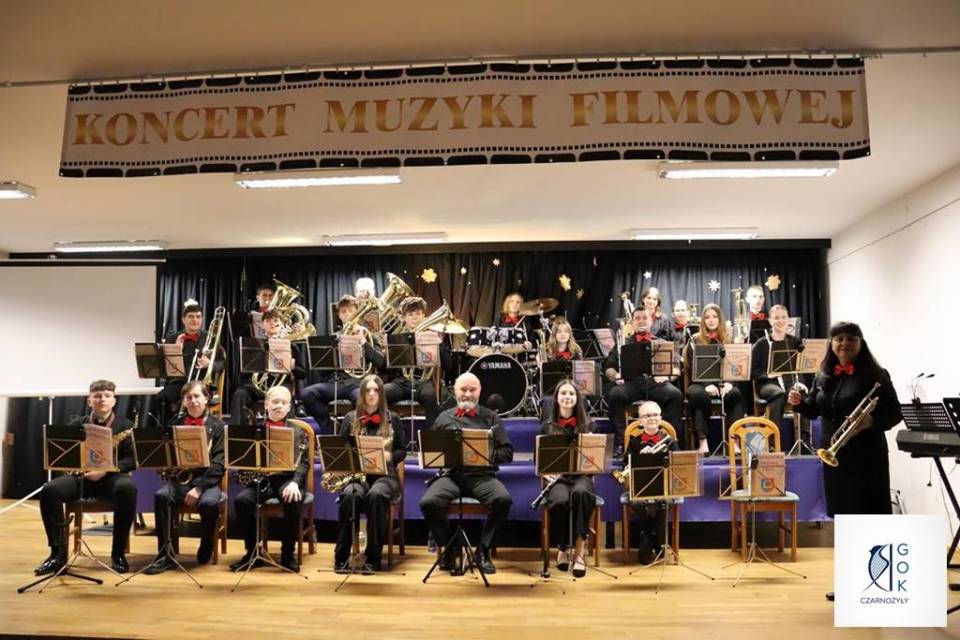 koncert_kinowy_muzyki_filmowej_w_czarnozylach_2025_r_20250305_1769821725